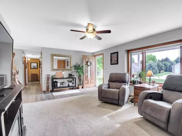 Waldo, WI 53093,207 Mulberry Dr