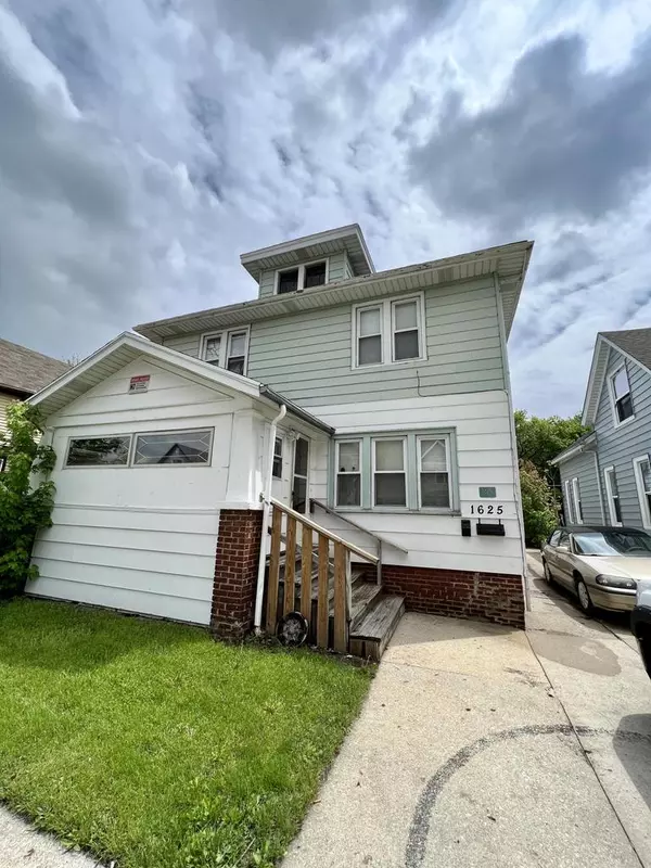 1625 Phillips AVENUE, Racine, WI 53403