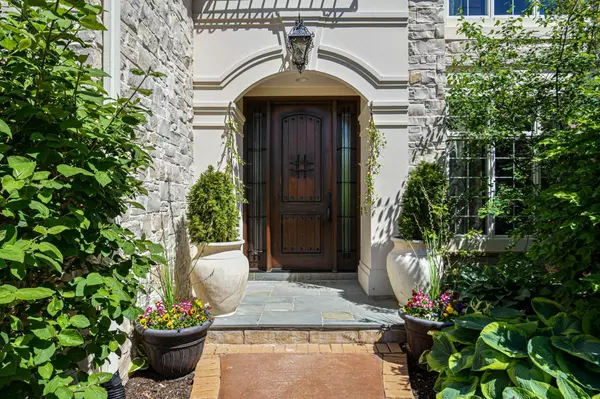 Wales, WI 53183,385 Legend View