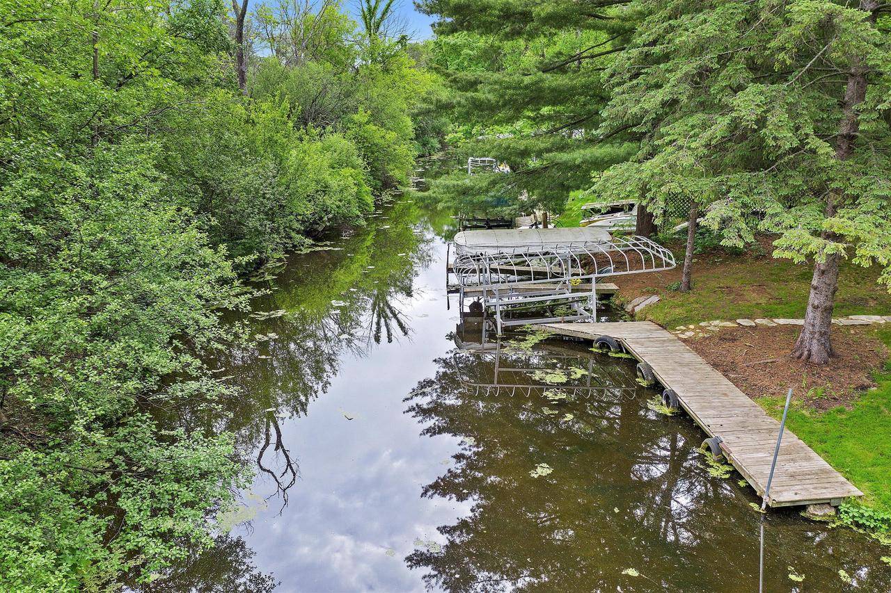 East Troy, WI 53120,W2160 Beulah Heights ROAD