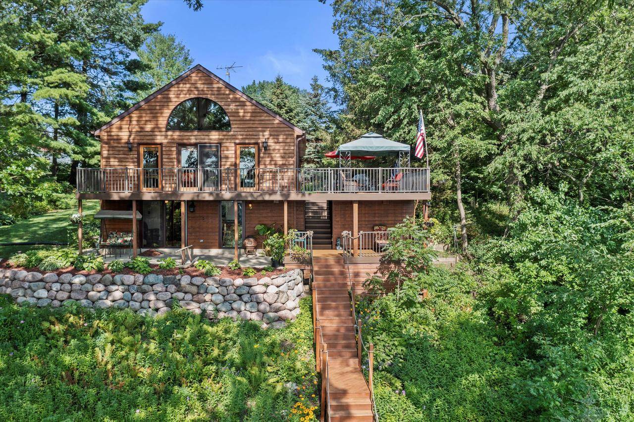 East Troy, WI 53120,N8203 Pleasant Hill Ln