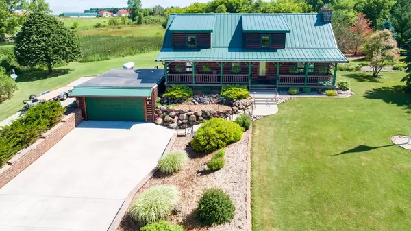 6538 Bridge Ct, Allenton, WI 53002