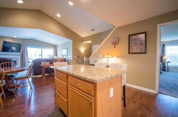 Pewaukee, WI 53072,N16W26543 Tall Reeds LANE #F