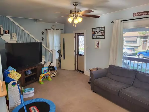 Sheboygan Falls, WI 53085,623 Oak St