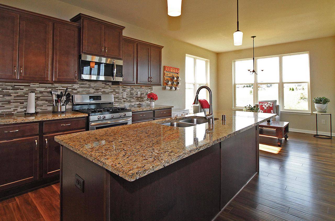 Grafton, WI 53024,2036 Willow Pond Way