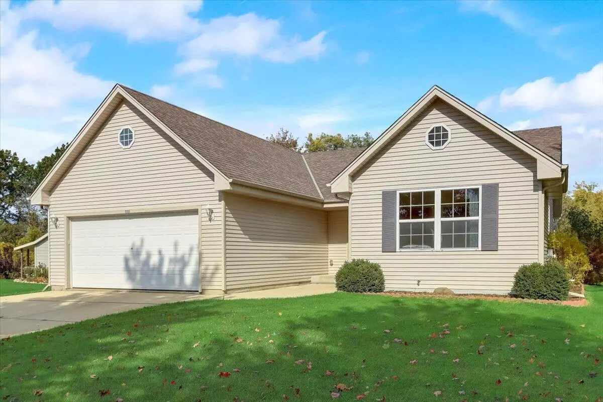 Hartford, WI 53027,332 Goldbug Ct