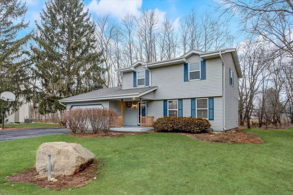 Waterford, WI 53185,510 Fox Knoll COURT