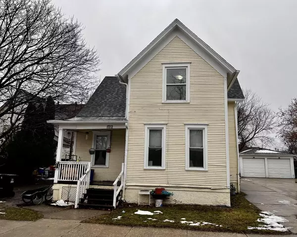 Racine, WI 53402,1712 LaSalle St