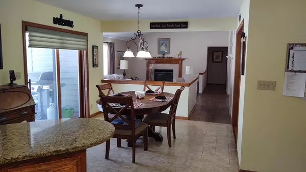 New Berlin, WI 53151,4565 S Sommerset DRIVE