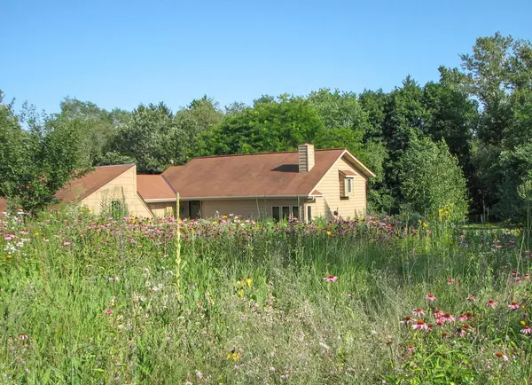 Wales, WI 53183,436 Caernarvon ROAD