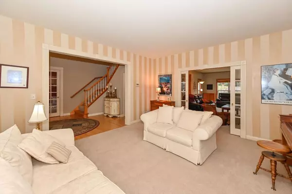 Brookfield, WI 53045,18855 Devon COURT