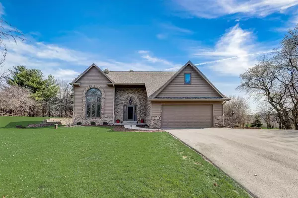 218 N Taliesin ROAD, Wales, WI 53183