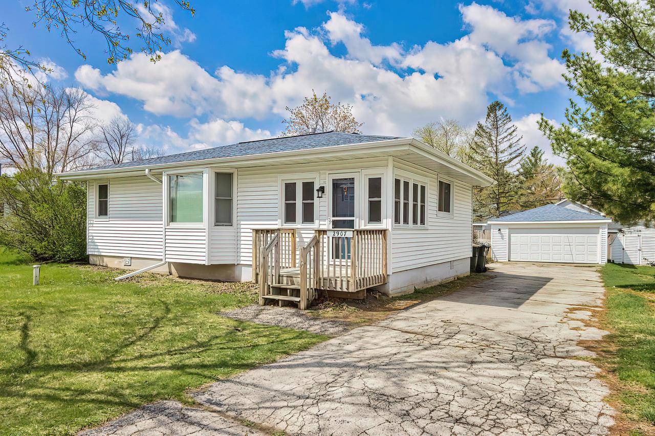2907 Elizabeth LANE, Twin Lakes, WI 53181