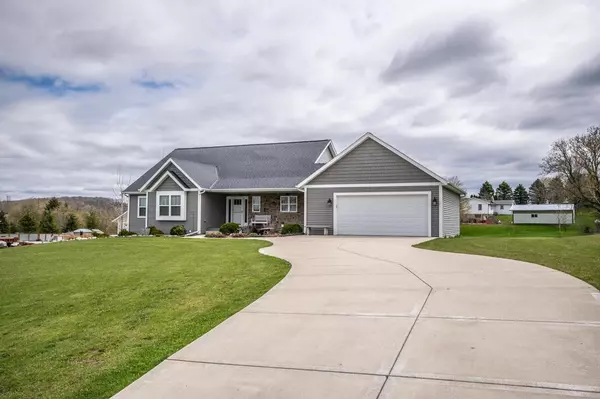 N3178 Drumlin DRIVE, Neosho, WI 53059