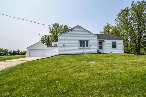 N6189 County Road I, Fredonia, WI 53021