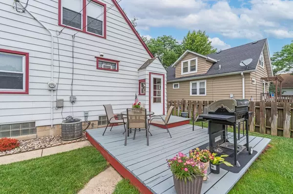 West Allis, WI 53219,2366 S 66th STREET