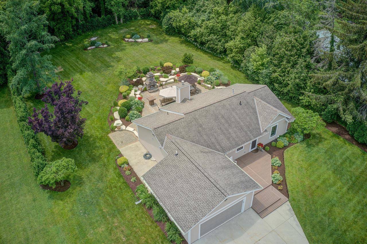 Delafield, WI 53018,1420 Milwaukee STREET