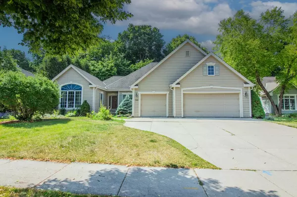 N34W7525 Lincoln BOULEVARD, Cedarburg, WI 53012