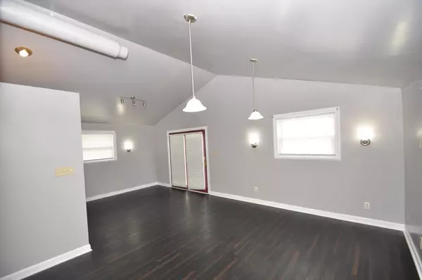 1431 N 14th STREET, Milwaukee, WI 53205