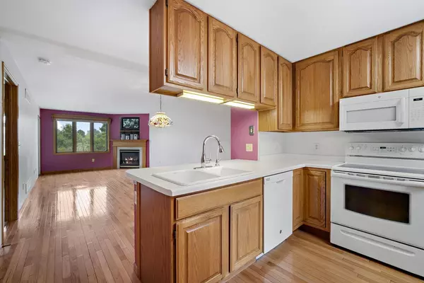 Oconomowoc, WI 53066,970 Oconomowoc PARKWAY