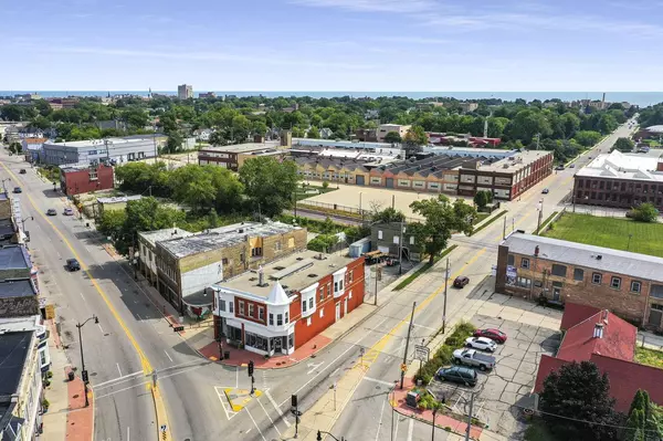 Racine, WI 53403,1351 Washington AVENUE