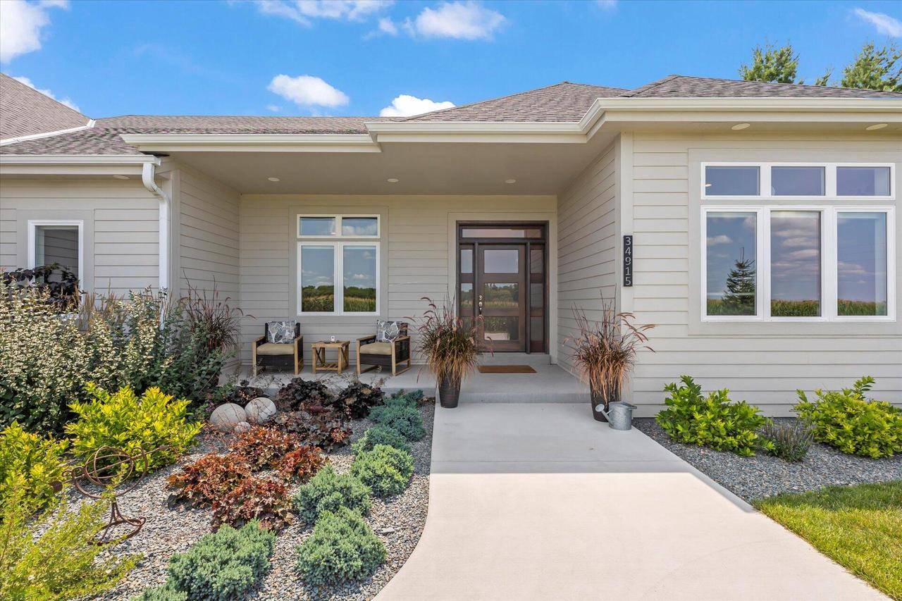34915 Huebner ROAD, Summit, WI 53066