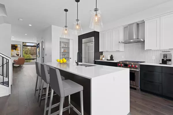 1079 Brookwood DRIVE, Ashwaubenon, WI 54304
