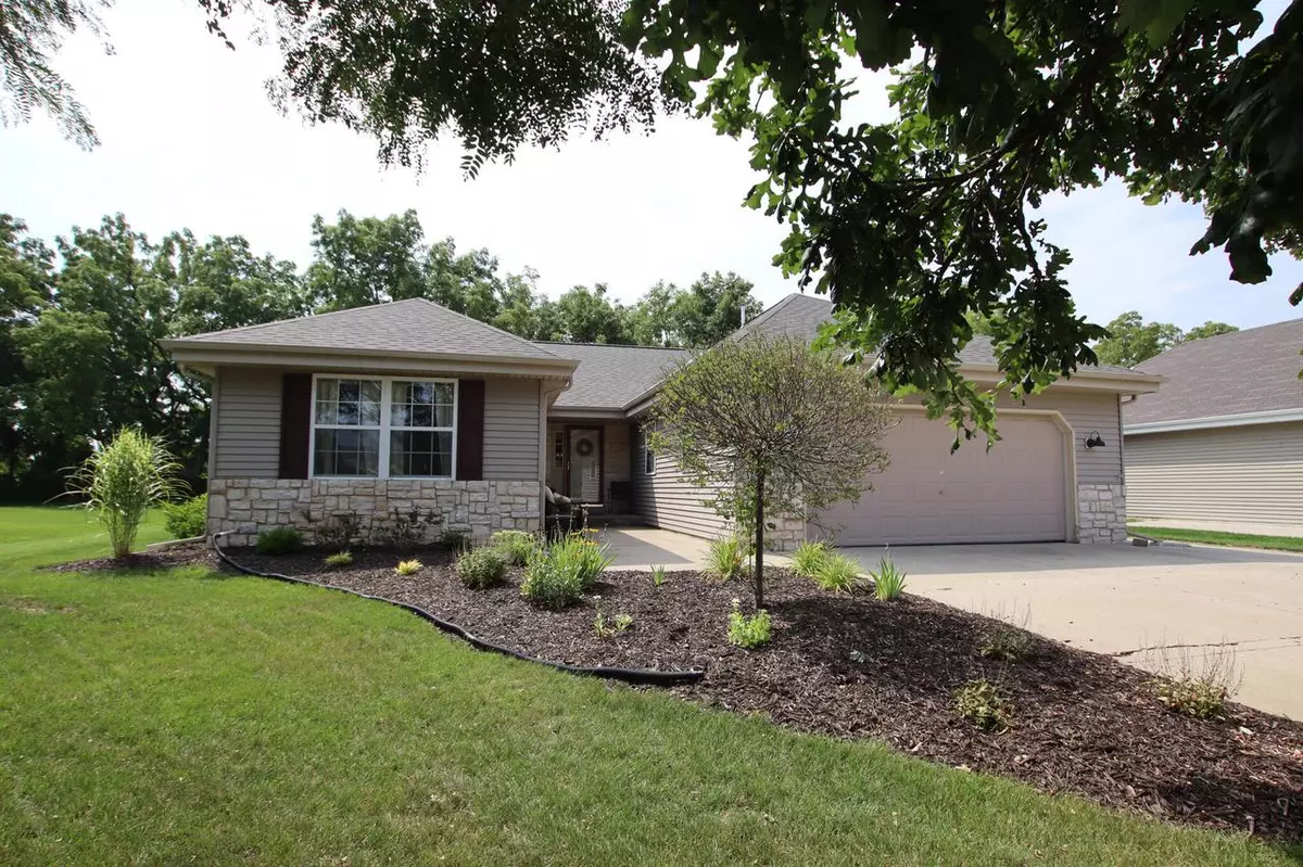 Hartford, WI 53027,991 Redtail COURT