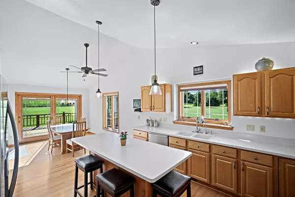 Hartford, WI 53027,1588 Terry ROAD