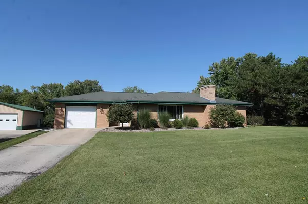 5204 S Colony AVENUE, Union Grove, WI 53182