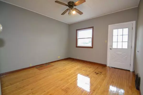 West Allis, WI 53214,6118 W Madison STREET