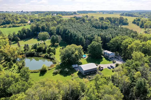 5830 Hillcrest DRIVE, Allenton, WI 53002