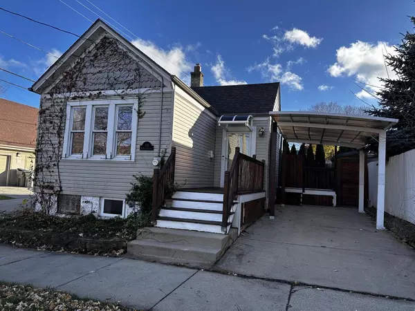 125 W Garfield AVENUE, Milwaukee, WI 53212