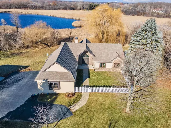 23300 W Overson ROAD, Union Grove, WI 53182