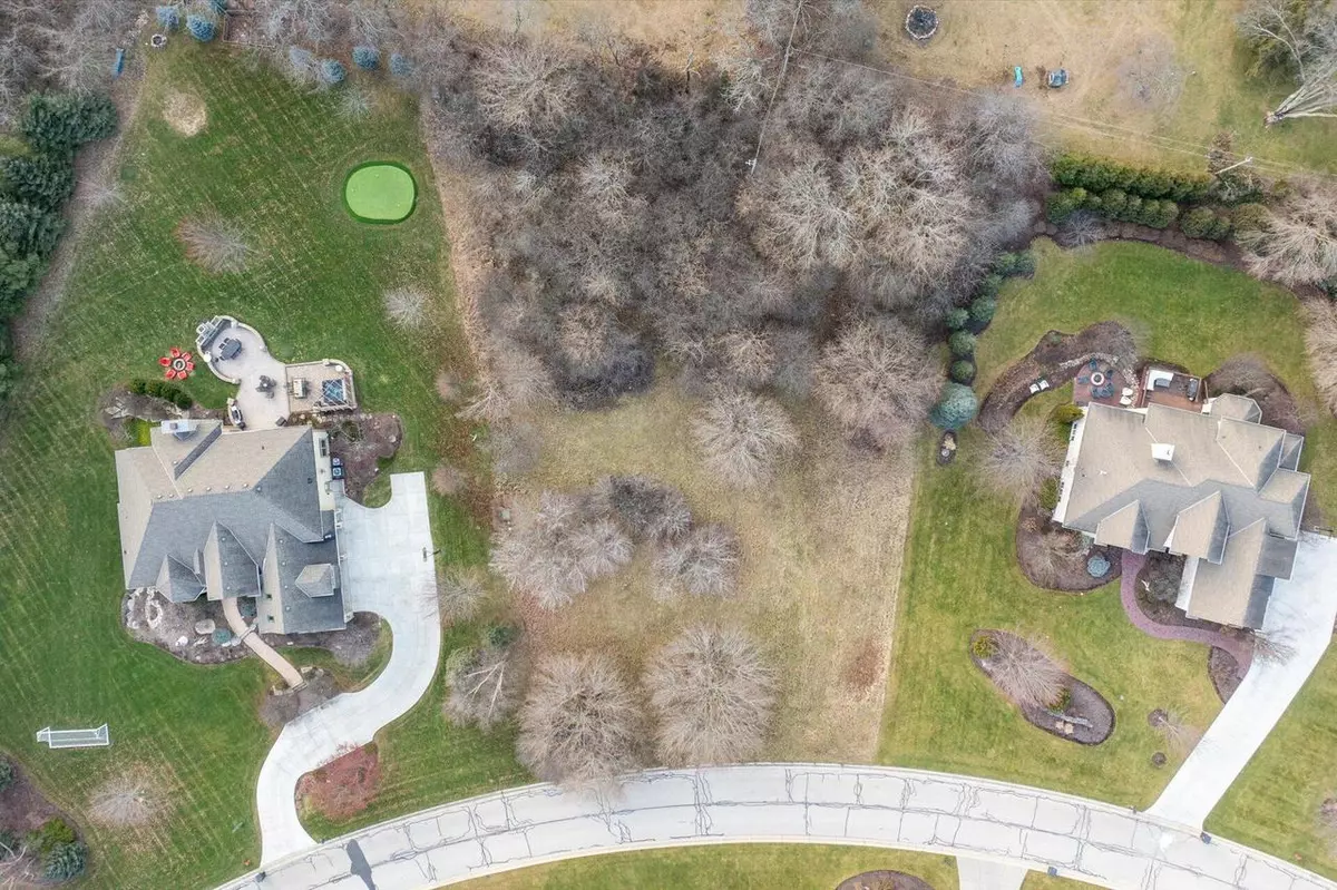 Wales, WI 53183,367 LEGEND VIEW