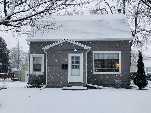 346 S Garfield AVENUE, Port Washington, WI 53074