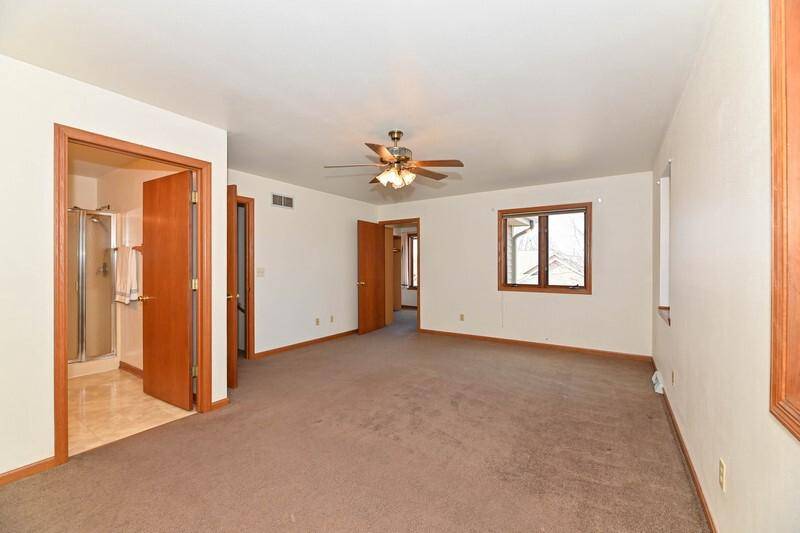 Pewaukee, WI 53072,N24W24052 Stillwater LANE #A