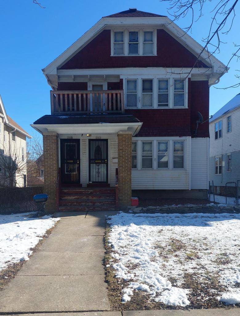 2460 N 51st STREET #2462, Milwaukee, WI 53210
