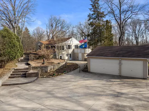 N49W34401 Road P, Okauchee, WI 53069