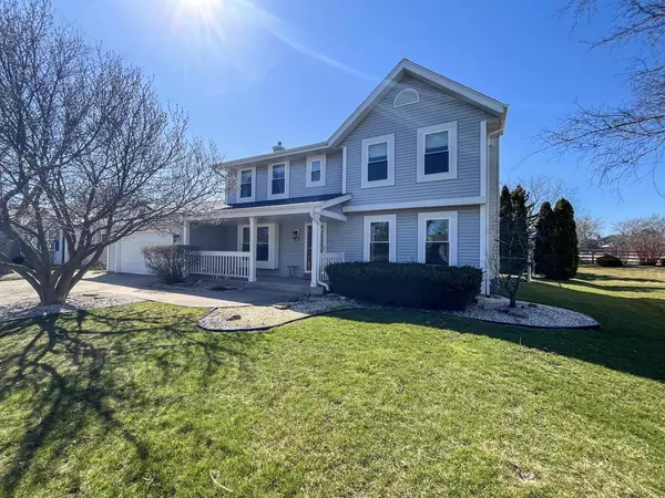 410 E Quail RUN, Oak Creek, WI 53154