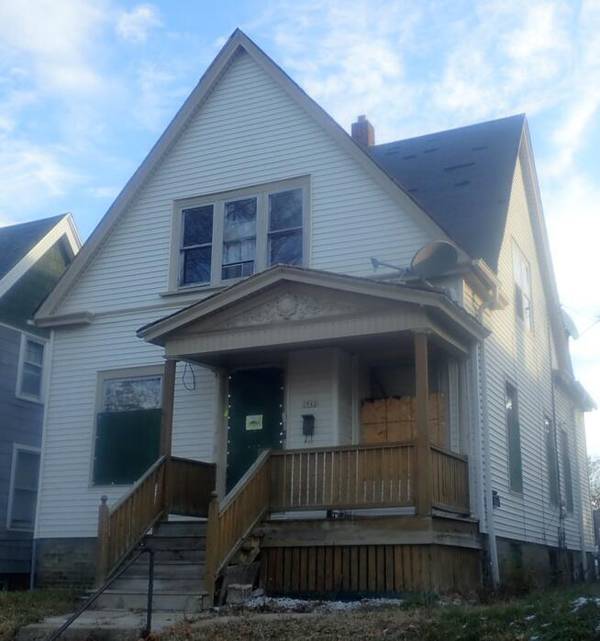 2842 N Richards STREET #A, Milwaukee, WI 53212