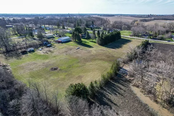 Franksville, WI 53126,11606 W 7 MILE ROAD