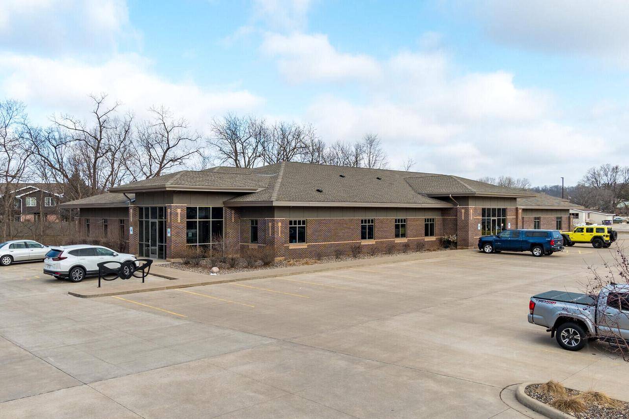 814 Main STREET S #B & D, Holmen, WI 54636