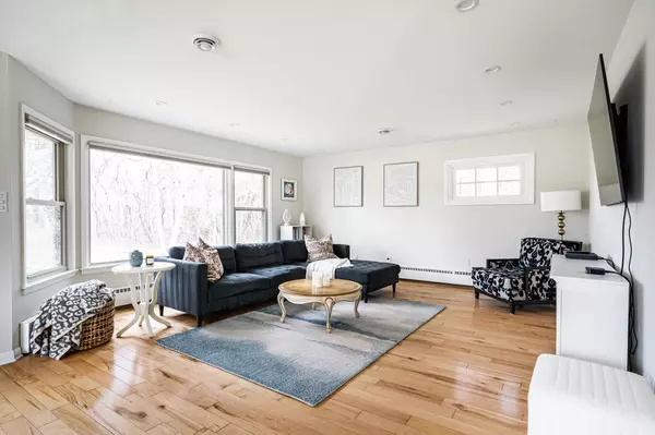 Bayside, WI 53217,8934 N Seneca ROAD