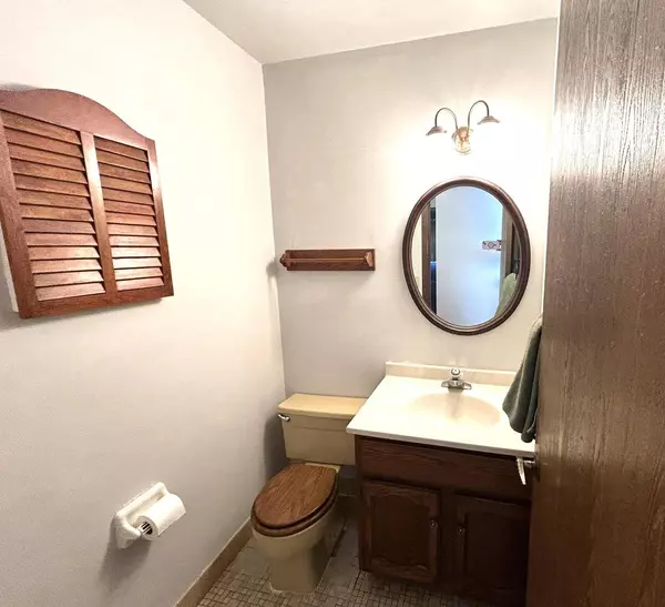 Mount Pleasant, WI 53406,5740 Cambridge LANE #4