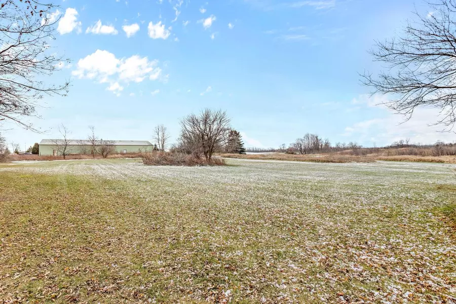 Lt1 COUNTY ROAD W, Grafton, WI 53024