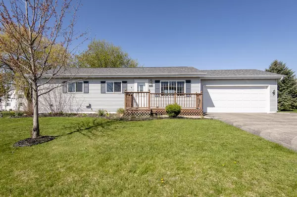 115 Westgate DRIVE, Iron Ridge, WI 53035