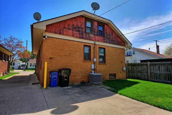 Racine, WI 53402,1108 Augusta STREET