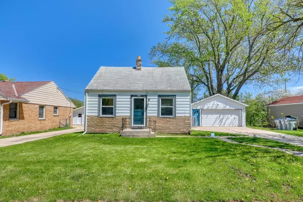 3554 S 87th STREET, Milwaukee, WI 53228