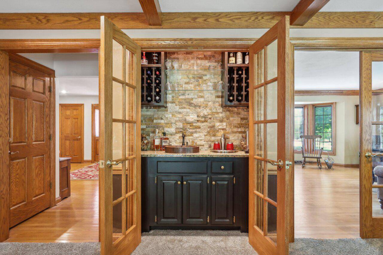 Pewaukee, WI 53072,W303N3173 Timber Hill COURT